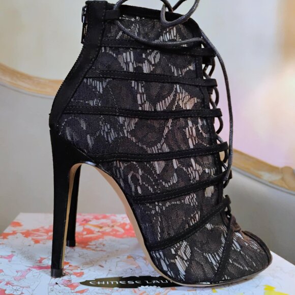 Chinese Laundry "Jingle" lace peep toe stiletto bootie, size 6.5, like new! - Picture 8 of 13